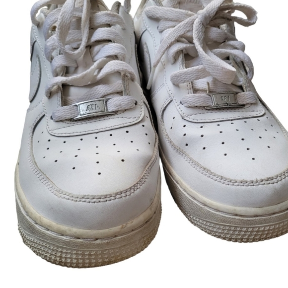 Nike Air Force 1 White| 6.5Y - Picture 2 of 9